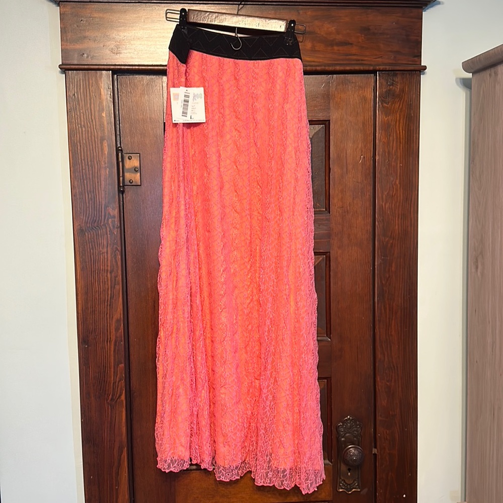 LuLaRoe Lucy Skirt NWT